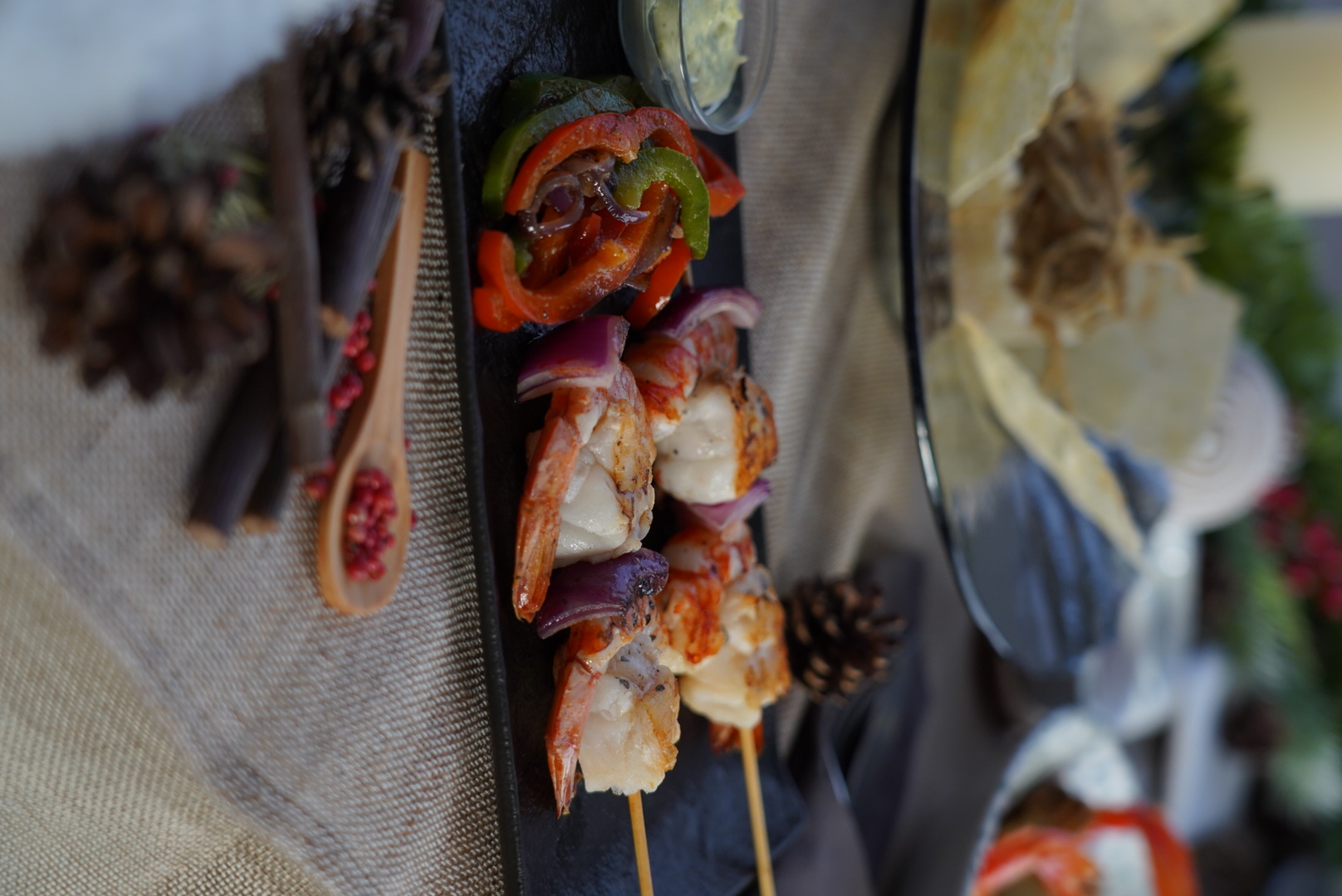 Brocheta de rape y gambón argentino